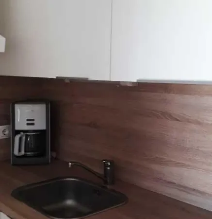 Holiday House - Arte Terra
